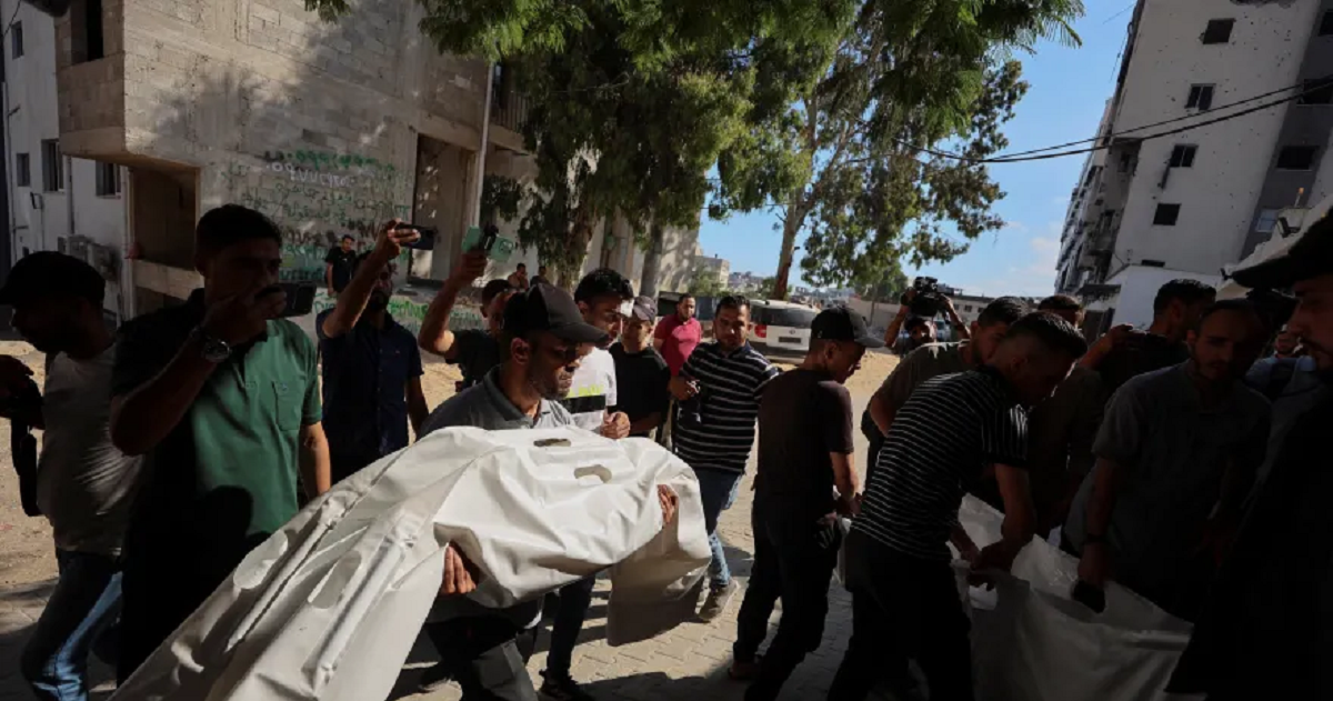 مصادر طبية: استشهاد 5 مواطنين بغزة بينهم طفل في قصف إسرائيلي